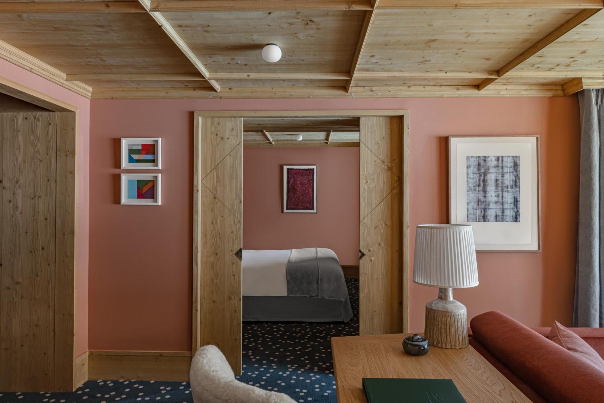 Hotel Le Coucou Meribel Bagian luar foto